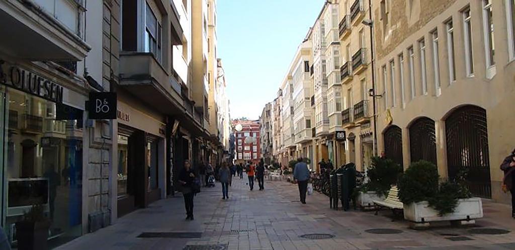 Luxury San Prudencio Vitoria Apartment Exterior photo