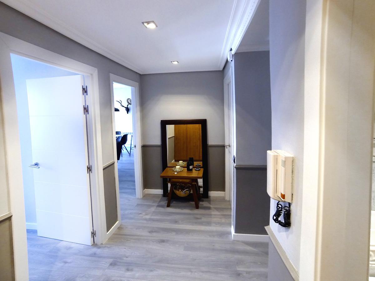 Luxury San Prudencio Vitoria Apartment Exterior photo